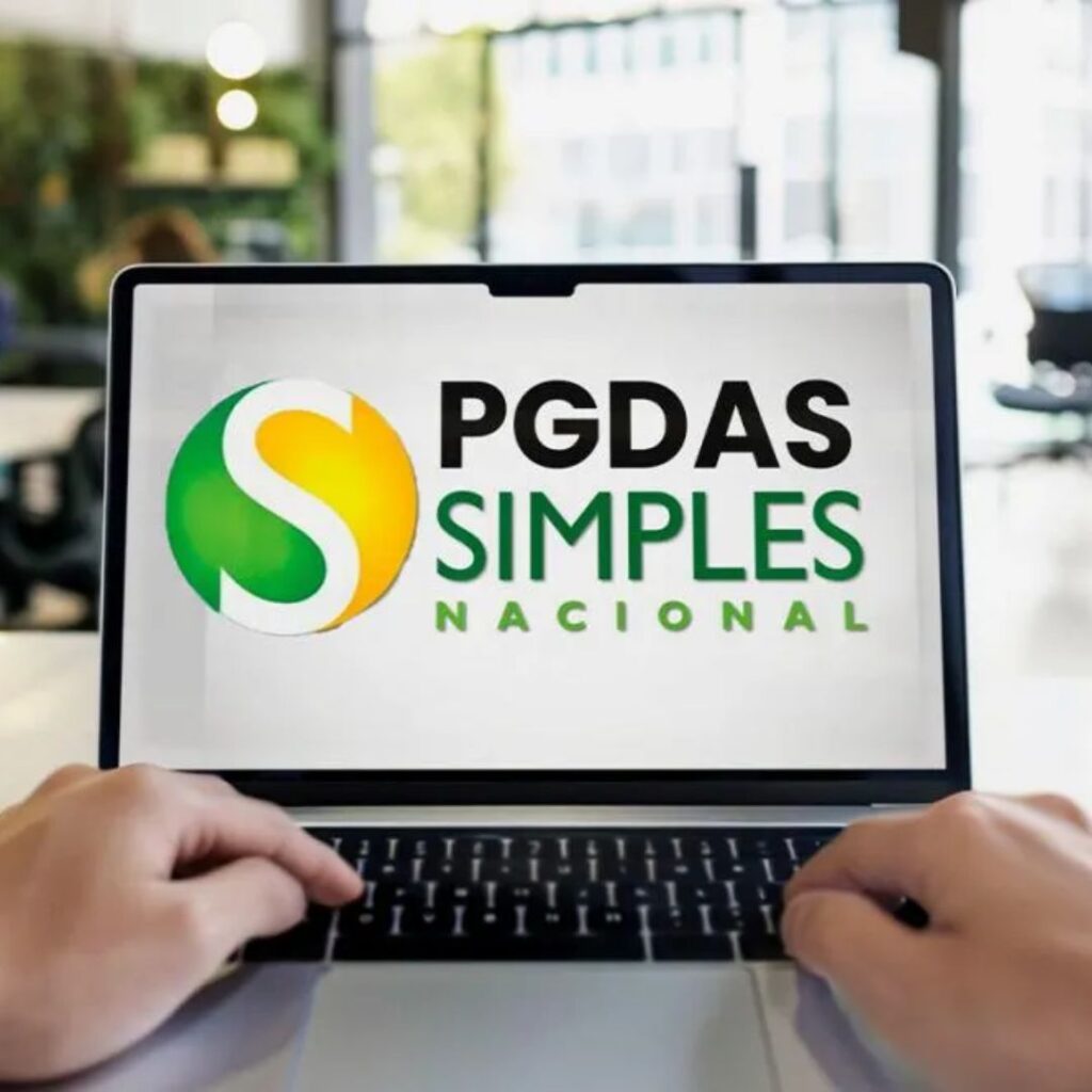 Se a sua empresa é optante pelo Simples Nacional, provavelmente você já ouviu falar do PGDAS-D. Mas você sabe exatamente o que é essa ferramenta e como utilizá-la corretamente? Entender o PGDAS-D é essencial para manter a regularidade fiscal do seu negócio e evitar problemas com o fisco.