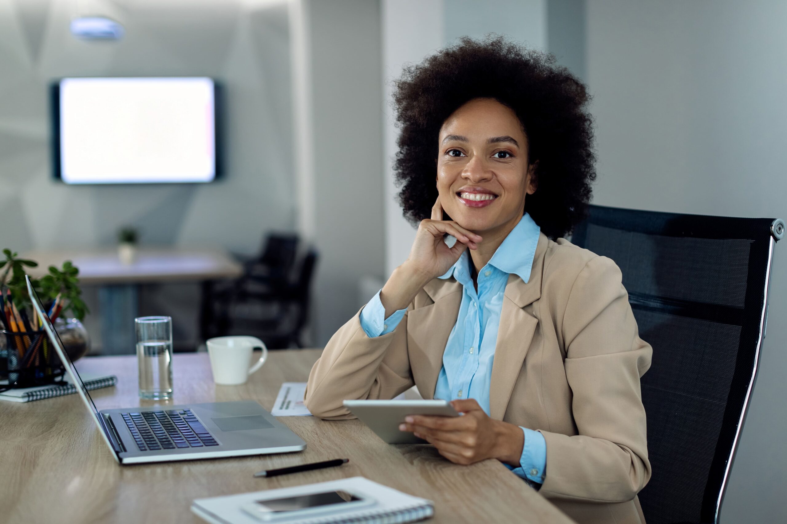 Regularização de Empresa: Guia de como regularizar seu CNPJ regularização de empresa é garantir que o CNPJ esteja ativo e sem pendências. Saiba como eliminar esses problemas com a Receita. Leia!