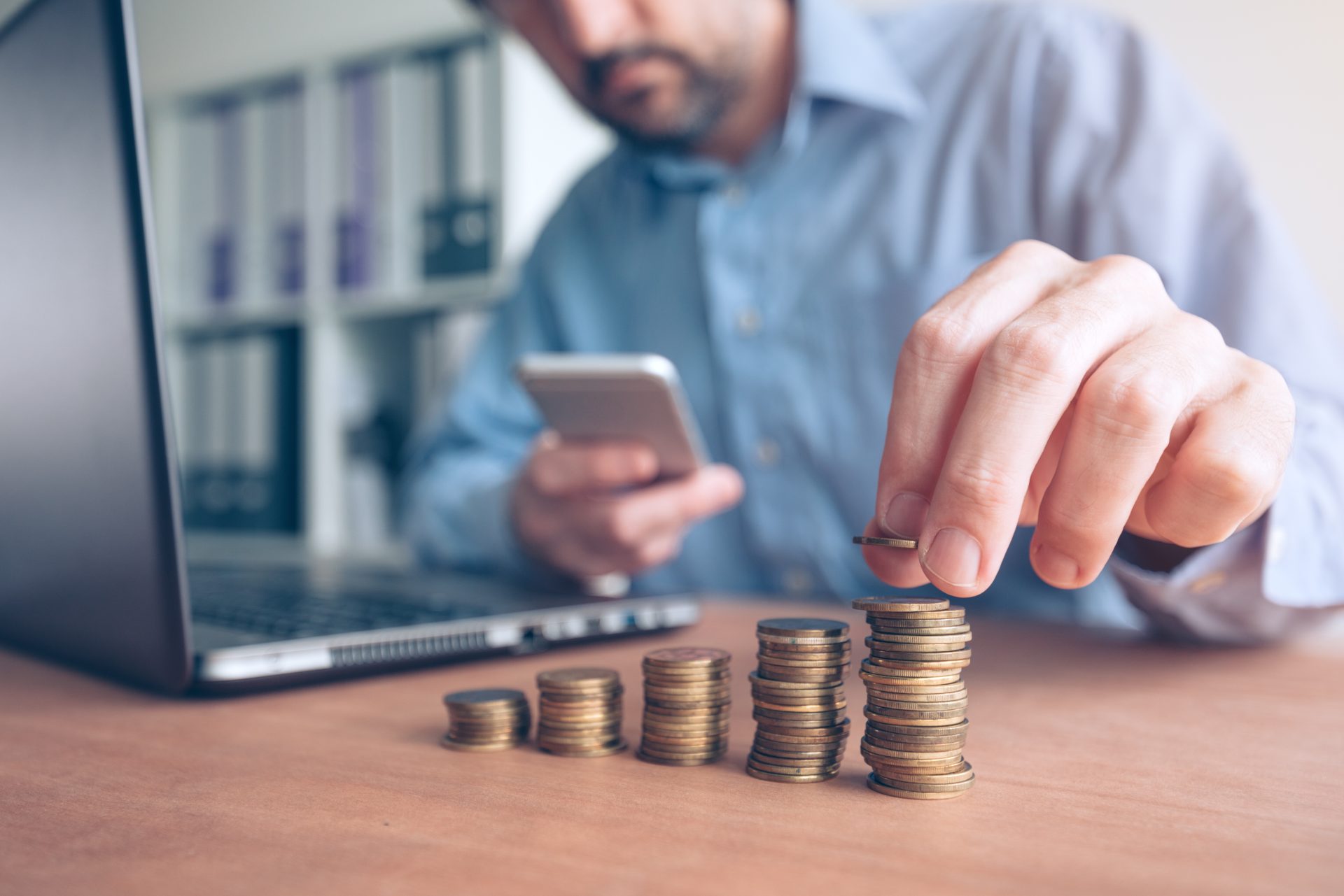 Organizar as Finanças da Empresa antes do Ano Novo Organizar as finanças da empresa antes do Ano Novo é o primeiro passo para começar 2026 com estabilidade e controle. Aprenda a se organizar.